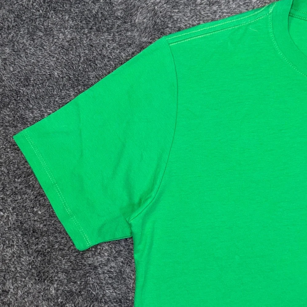 The North Face Mens Outline Tee Optic Emerald Green T-Shirt NF0A8CNX‎ Small